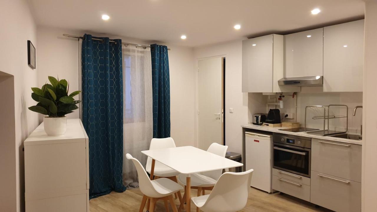Alex Place'S Saint-Ouen-l'Aumone Bagian luar foto