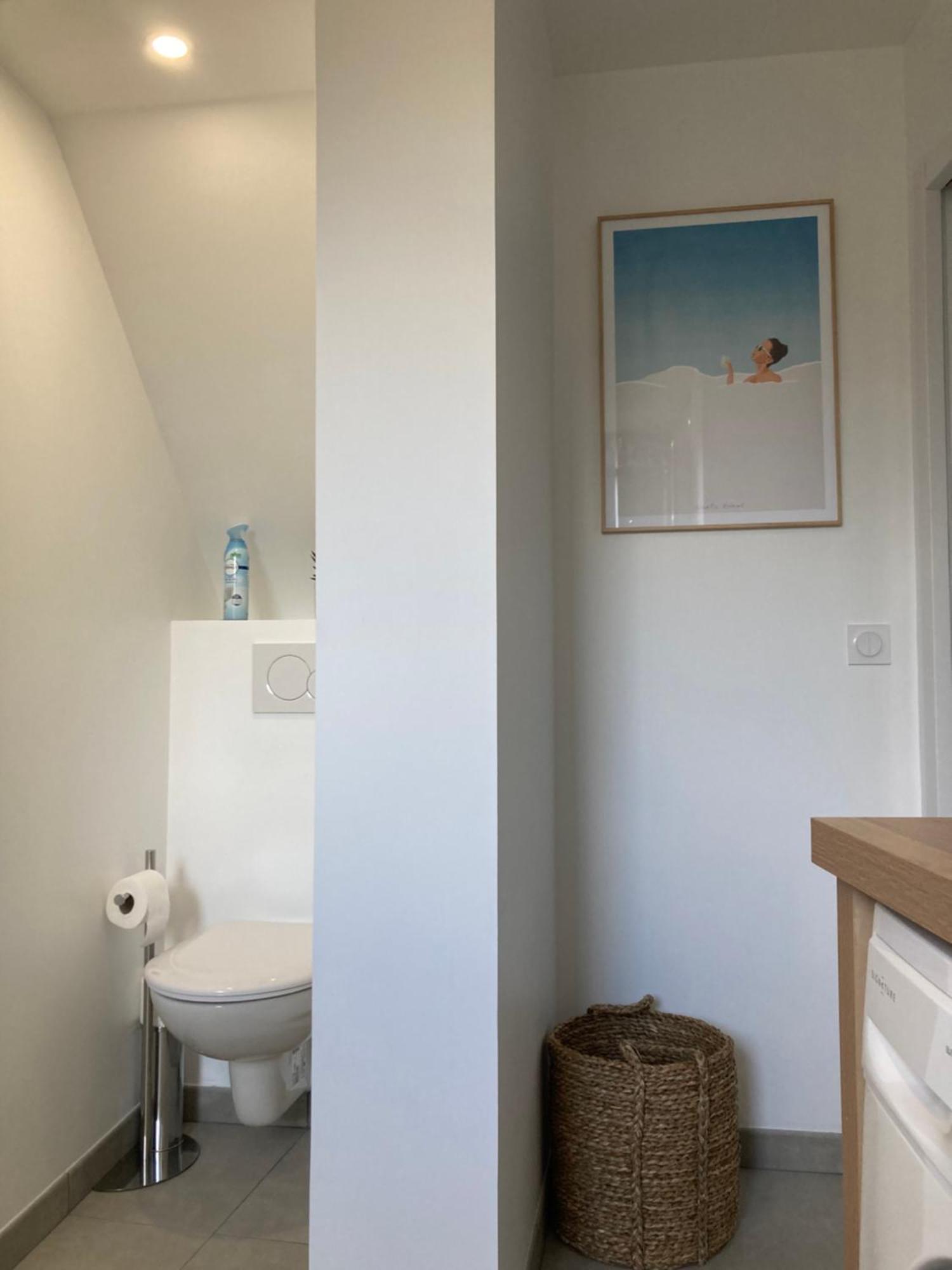 Alex Place'S Saint-Ouen-l'Aumone Bagian luar foto